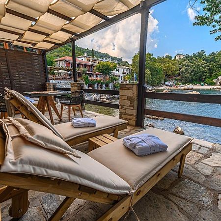 Cleopatra'S Miramare Aparthotel Дамухари Екстериор снимка